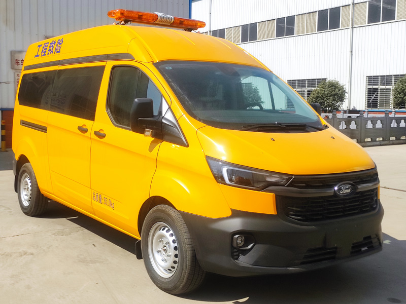 AAK5041XXHJ6型救险车1.jpg