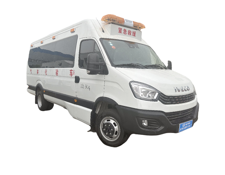 依维柯气体检测车.jpg