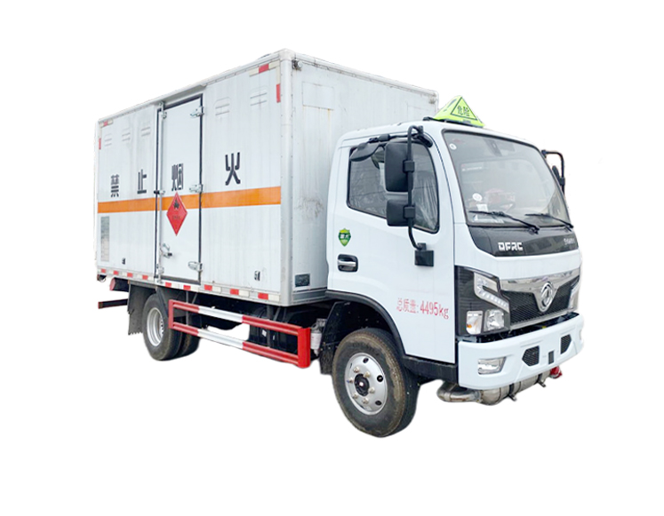 D6危险品运输车.jpg